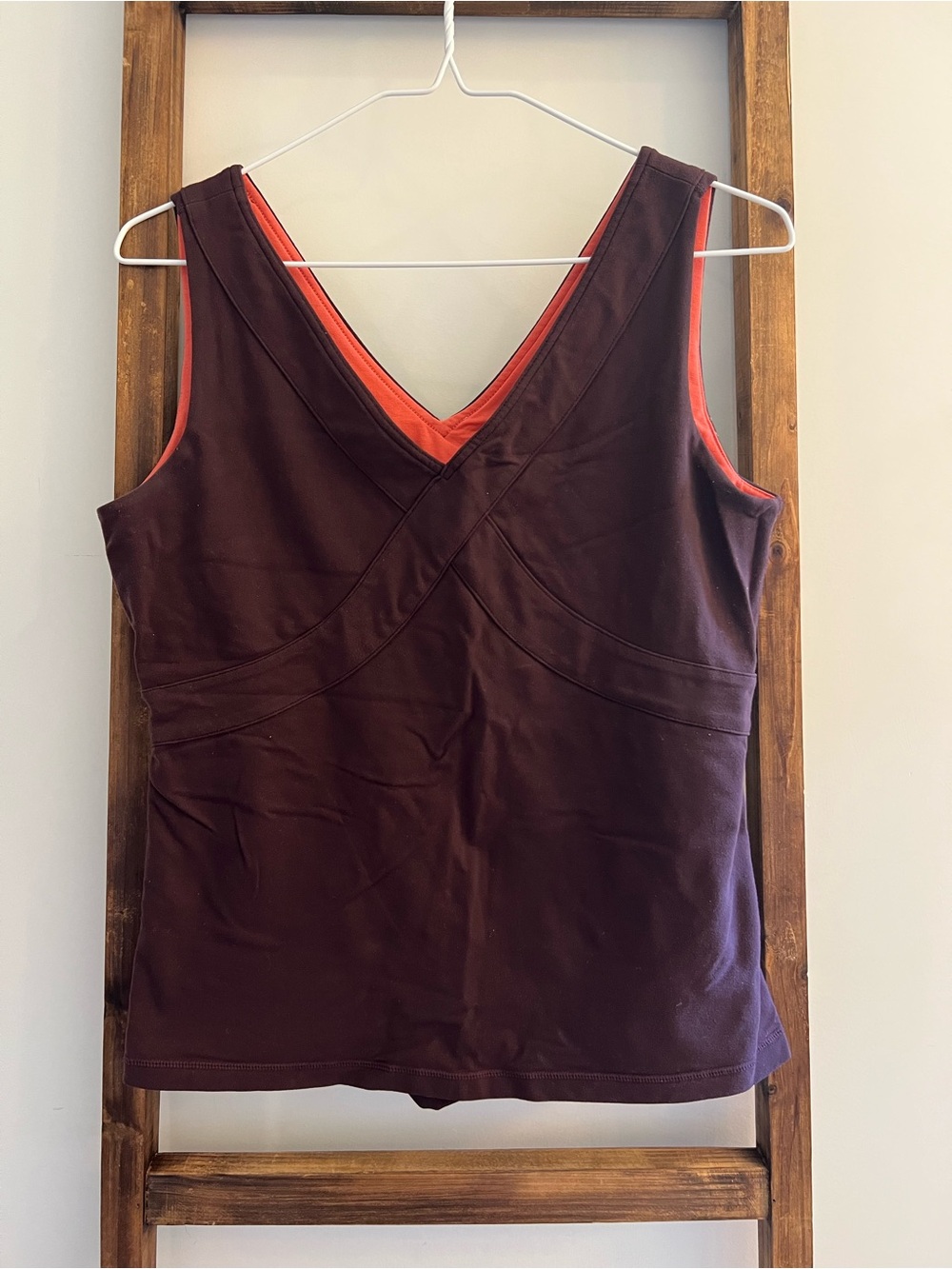 Sleeveless V-Neck Layered Tank Top in Deep Plum and Coral